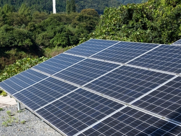 Kit solar para vivienda habitual sin generador - Puigcercós